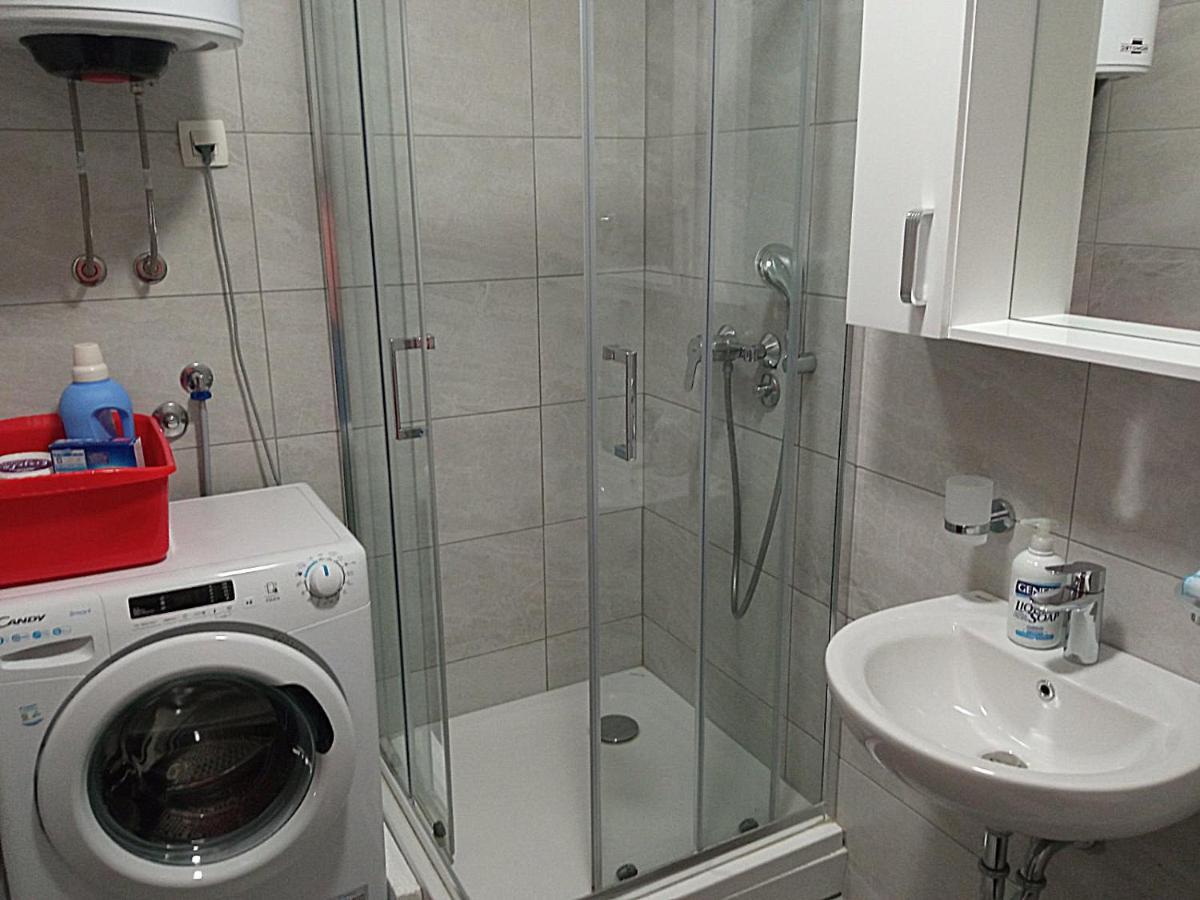 Aga Apartman พอดโกริกา ภายนอก รูปภาพ