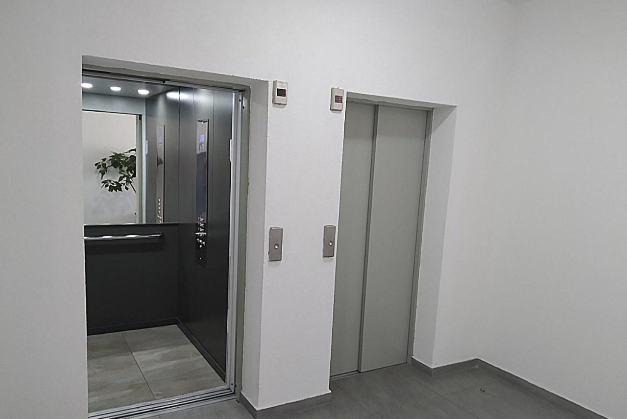 Aga Apartman พอดโกริกา ภายนอก รูปภาพ